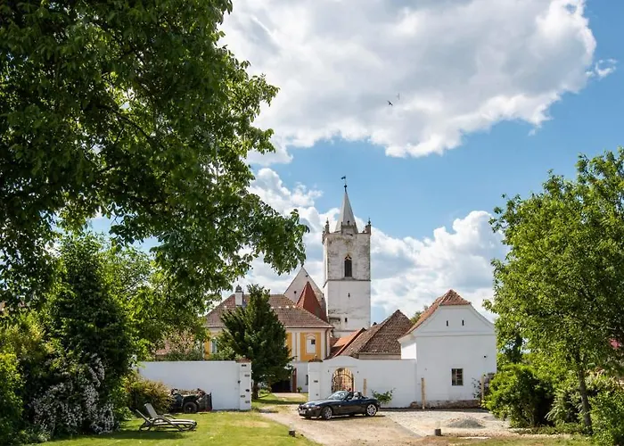 Ambrozuv Dvur